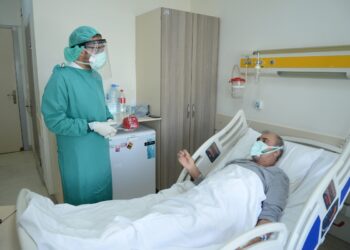 اليونان تسجل 3789 حالة إصابة جديدة بفيروس كورونا  و وفاة 87 شخص