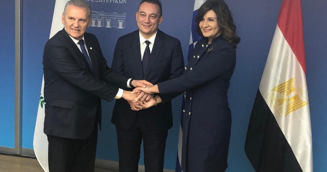 اجتماع  مصري يوناني قبرصي في نيقوسيا