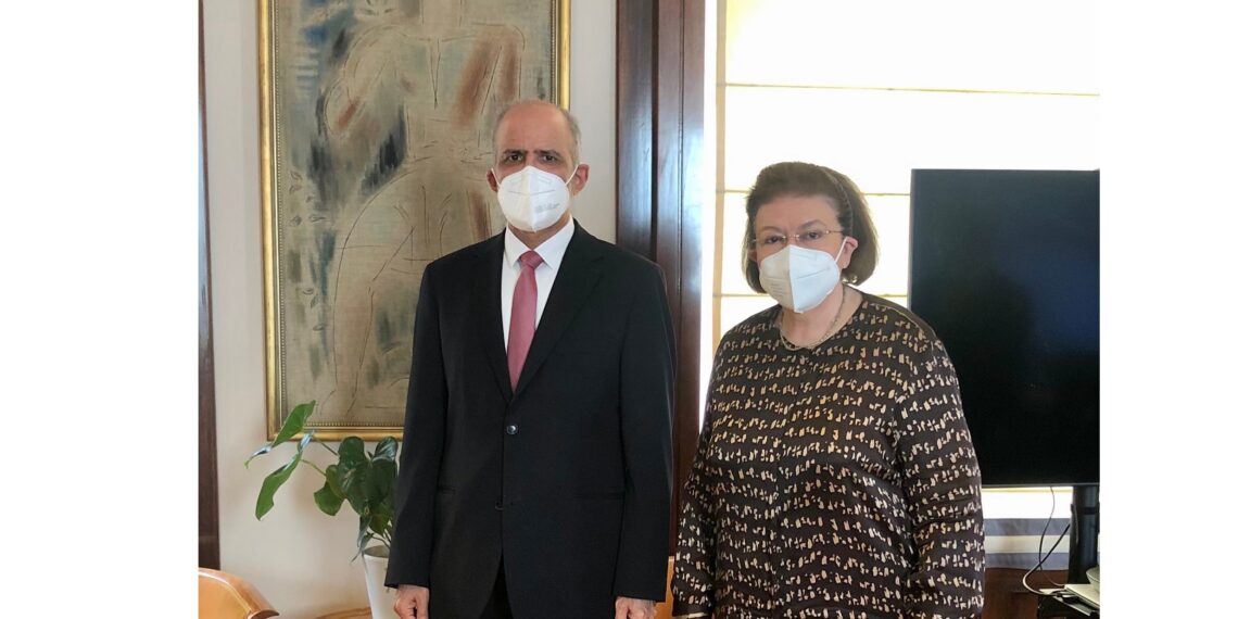 وزيرة الثقافة والرياضة اليونانية تلتقي مع سفير المملكة العربية السعودية بأثينا