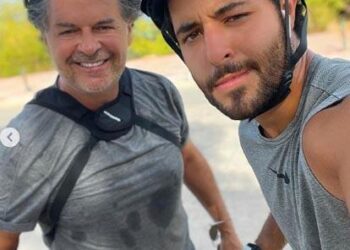 صمغ البحر يهدد جزيرة ليمنوس  اليونانية