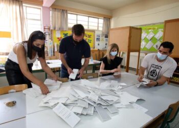 الانتخابات البرلمانية القبرصية تسفر عن دخول 6 أحزاب إلي البرلمان