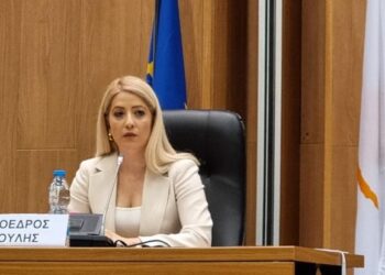 أنيتا ديميتريو أول امرأة تتولي رئاسة برلمان قبرص