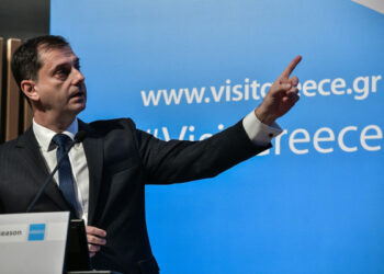 وزير السياحة اليوناني .. ساعة الصفر دقت لاستقبال السياح