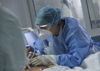 اليونان تسجل 2854 إصابة جديدة بفيروس كورونا خلال الـ 24 ساعة الأخيره