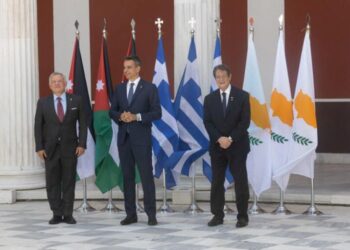 ملك-الاردن-مع-زعيمي-اليونان-و-قبرص