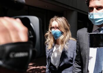 In the Elizabeth Holmes criminal case, the media is also on trial