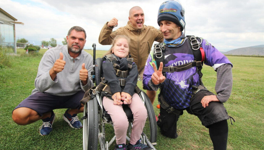 متحدي الاعاقة