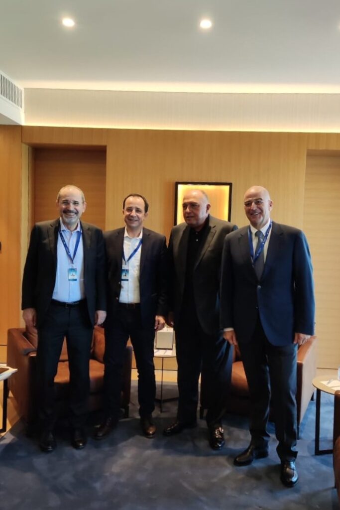 لقاء رباعي في دبي