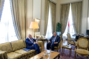 Επισκέπτομαι Υπουργό Εξωτερικών στην Αιγύπτου 