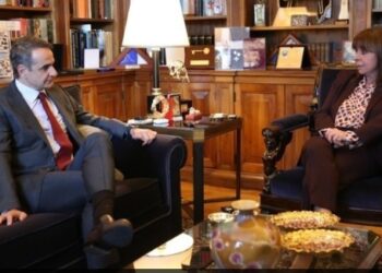 حل البرلمان اليوناني و إجراء انتخابات عامة