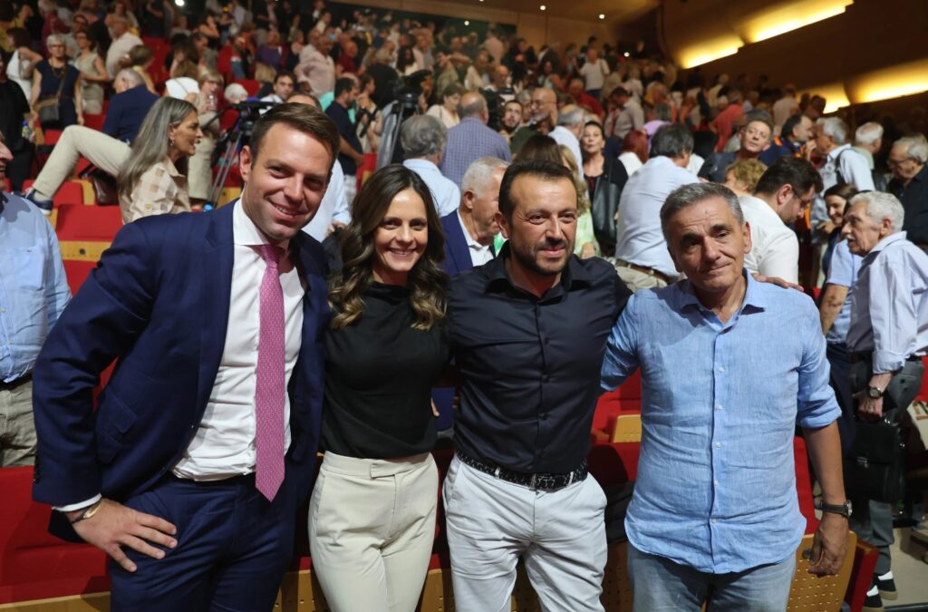 اليونان تشهد انتخاب رئيس حزب سيريزا اليساري