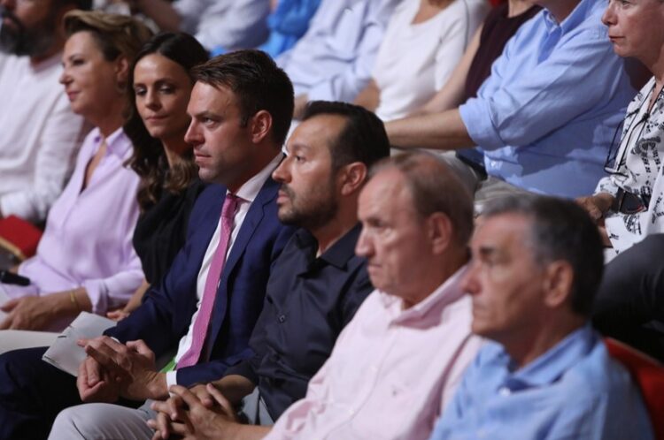 اليونان تشهد انتخاب رئيس حزب سيريزا اليساري