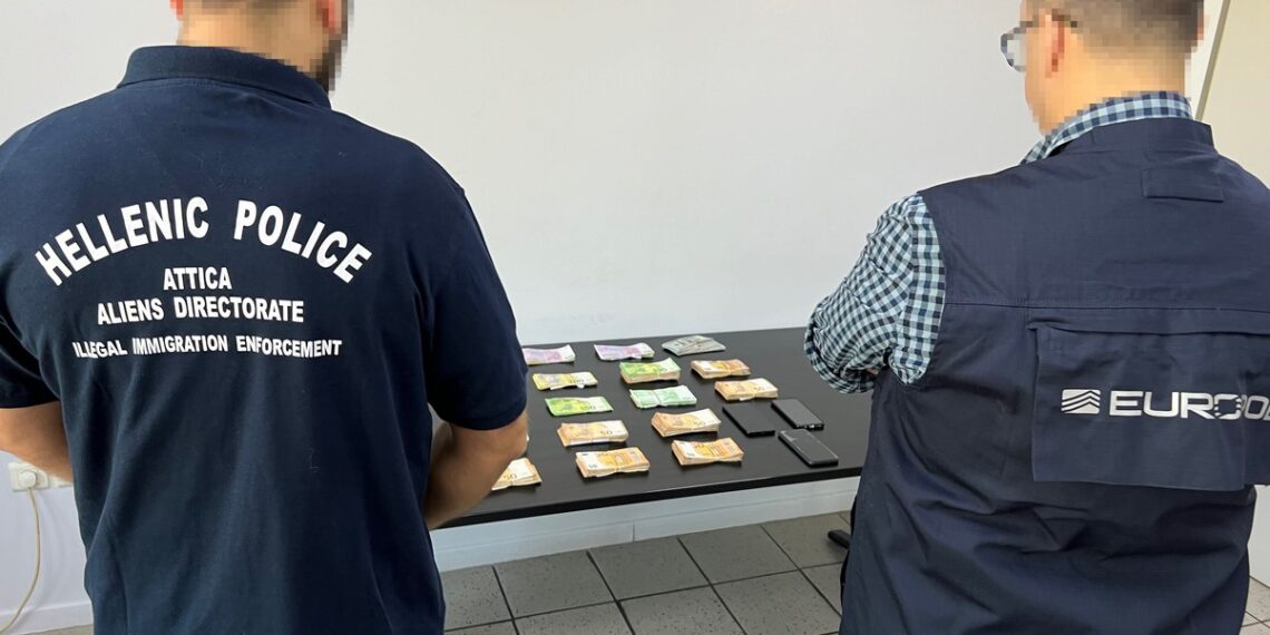تفكيك شبكة إجرامية  في اليونان كانت تهرب المهاجرين إلى النرويج