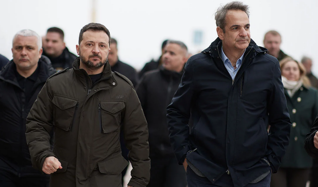 ميتسوتاكيس يزور أوكرانيا