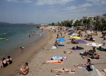 موجه حر شديدة تضرب اليونان