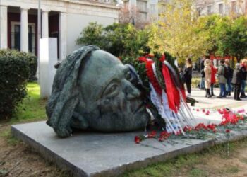 ذكري الانتفاضة بطعم الحرية لفلسطين