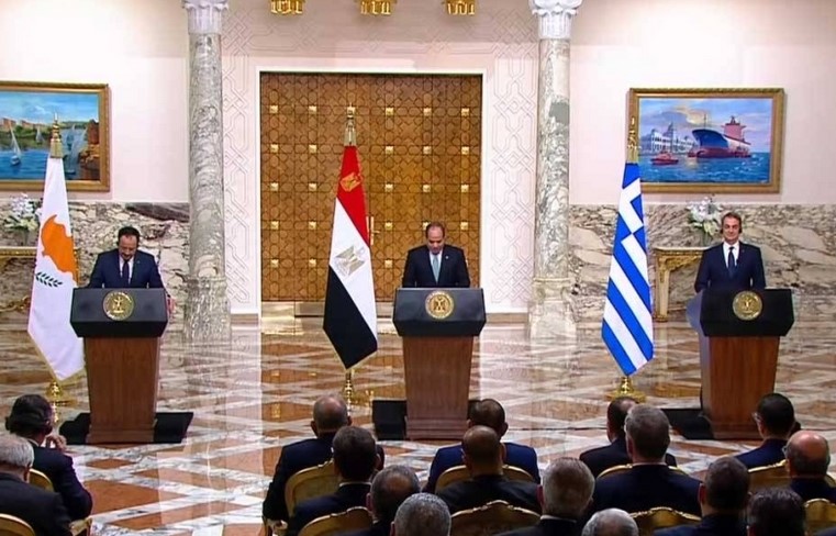 قمه مصرية يونانية قبرصية في القاهرة 