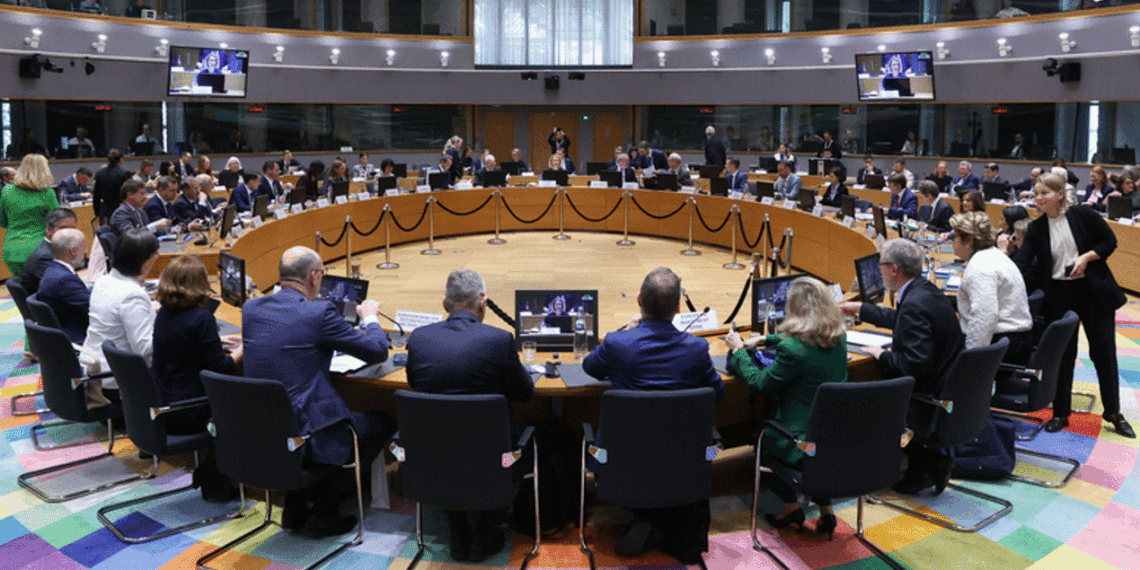 اليونان تؤكد علي الدعم الإنساني لغزة وتمسّك بحل الدولتين